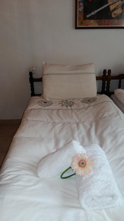 Villa Nineta'S House Sea View Near The Airport Artemida  Exterior foto